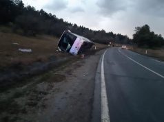 Автобус перевернулся в Ниспоренском районе