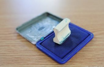 Семь кандидатов на новых парламентских выборах могут начать предвыборную агитациюКрайний срок подачи подписных листов для поддержки кандидатов на должность депутата в одномандатном избирательном округе № 38, Хынчешть истек в четверг, 13 февраля. Так, официально в гонке на новых парламентских выборах зарегистрированы семь конкурентов на выборах. Вице-председатель Окружного избирательного совета Хынчешть Ион Кроитору сказал для IPN, что кандидат от Партии национального единства Влад Цуркану, который запросил подписные листы для сбора подписей в свою поддержку, не подал их до четверга, 13 февраля, 17.00, для регистрации в гонке, не возвратил их избирательному органу, хотя ранее объявил о выходе в пользу независимого кандидата Григоре Кобзака. Ожидается, что Влад Цуркану вернет запрошенные подписные листы. Штрафы за просрочку их возврата не предусмотрены. На должность депутата от одномандатного избирательного округа Хынчешть баллотируется Ион Мереуцэ от ДПМ, Штефан Гацкан – ПСРМ, Олеся Стамате – ПДС, Виталий Балинский – Политическая партия „Шор”, Дорин Киртоакэ – Избирательный блок UNIREA, Григоре Кобзак – независимый кандидат и Анатолие Постолаки – ЛДПМ. Избирательная кампания начинается сегодня, 14 февраля, а выборы состоятся 15 марта. Предвыборная агитация может быть проведена до 13 марта включительно. В день выборов, 15 марта, и в день, предшествующий выборам, предвыборная агитация запрещена. С сегодняшнего дня могут начать предвыборную кампанию конкуренты, которые уже были зарегистрированы в гонке за должность депутата. Они могут распространять информационные листовки, проводить встречи с избирателями, участвовать в предвыборных дебатах и размещать предвыборную рекламу.