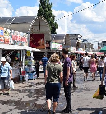 Кишинев и пандемия: рынки и ТЦ пока закрыты рынок