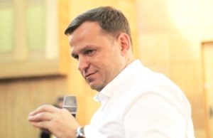 «Вы можете представить, какой шок мы пережили»: лидер молдавской Платформы «ДА» Нэстасе нашел видеокамеру в своей спальне