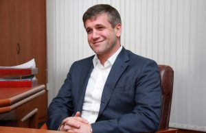 Бывший директор СИБ Василе Ботнарь обвинен по делу о высланных турецких учителях ботнарь