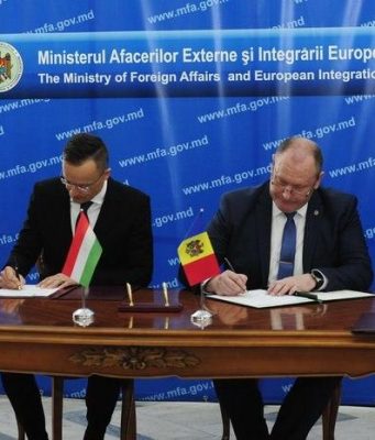 В Кишиневе подписано два соглашения о молдавско-венгерском сотрудничестве