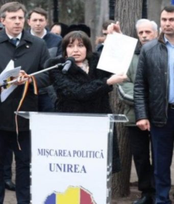 Унионисты подают в суд на правительство за подготовку к празднованию Дня Победы