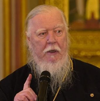 В РПЦ гражданских жен назвали «бесплатными проститутками»