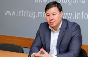 Судя по поведению «АКУМ» в парламенте – они просто неадекваты, – Цырдя