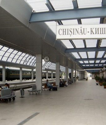 Министр экономики: в нынешнем состоянии железную дорогу Молдовы нельзя приватизировать