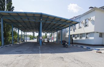 Приехал из Молдовы в Румынию, посиди на карантине румыния граница