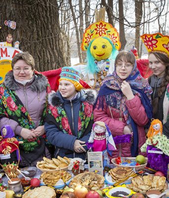 В Кишиневе прошли народные гулянья, посвященные Масленице