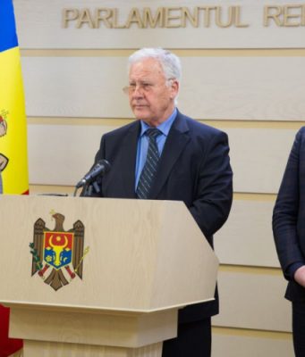 ДПМ будет претендовать на должность премьера или спикера парламента