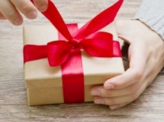 Правительство: скоропортящиеся товары взяткой не являются