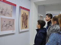 В Каменке открылась фотовыставка «Рисунки фронтовых художников Великой Отечественной войны»