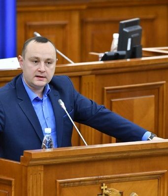 Батрынча обвинил депутатов ACUM в цинизме