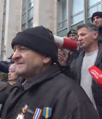 Участники приднестровского конфликта протестуют на центральной площади Кишинёва