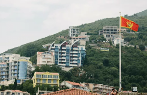 Черногория запретила въезд всем иностранцам