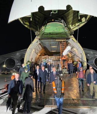 Российский самолет доставил в Кишинев большую партию медоборудования для борьбы с коронавирусом