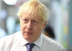 Борис Джонсон помещен в отделение реанимации из-за коронавируса