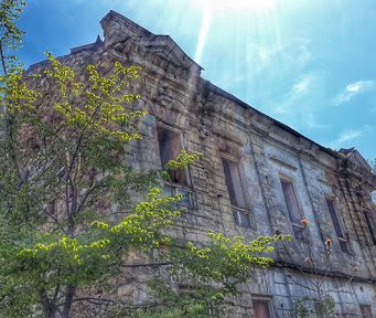 Почти в каждом населенном пункте Молдовы есть разрушенный памятник архитектуры