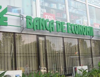 Бывшие сотрудники Banca de Economii осуждены за кражу миллионов и вынуждены возвращать деньги bem