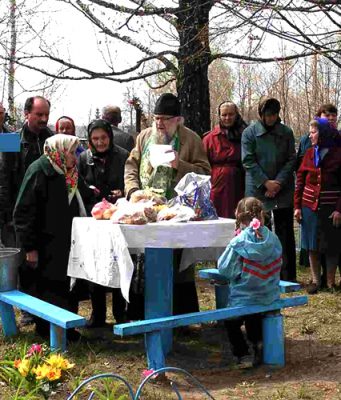 Радоницу в июне нужно отменить – специалист