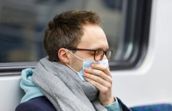 Зачем Молдове сейчас нужен режим ЧП? маска