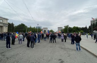 Воскресный протест прошел без масок и без последствий