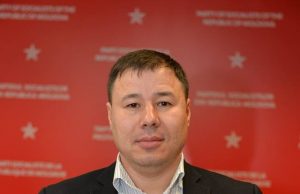 Б.Цырдя ответил М.Ткачуку: Критикуйте открыто, а не исподтишка. Бейте в лицо, а не в спину. Так будет и правильно, и честно