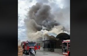 На Moldexpo в Кишиневе вспыхнул пожар: на месте работают спасатели