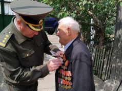 Жителю г.Басарабяска вручили медаль 75 лет ВОВ от президента России (ФОТО)