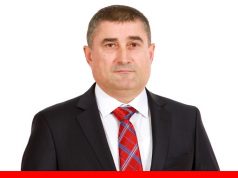 Депутат от ПСРМ Олег Тетеря сдал мандат