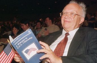 Умер Сергей Хрущев – детали, версии