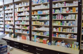 В Молдове прошли проверки на ковид-безопасность аптека