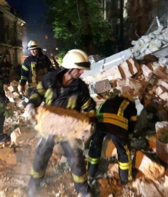 В Одессе частично обрушился четырехэтажный дом