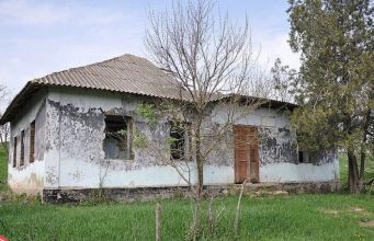 Люди уезжают – села вымирают