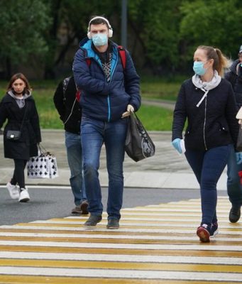 ВОЗ представила новые рекомендации по ношению защитных масок