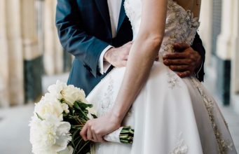 В Рышканах устраивают свадебные гулянья, несмотря на карантин свадьба