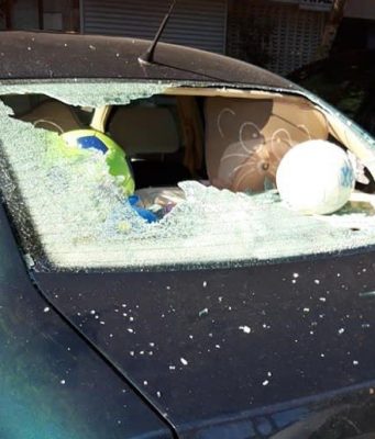 Пьяный из Молдовы разбил стекла семи автомобилей в Болгарии