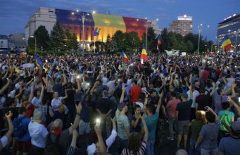 В Румынии протестовали против закона о карантине и изоляции