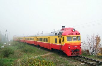 Главный железнодорожный узел Молдовы прекратил работу поезд