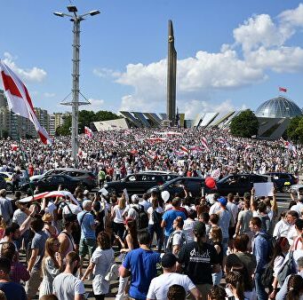 Кто подталкивает Белоруссию в НАТО?