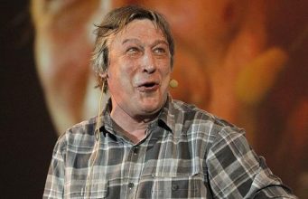 Врач объяснил, почему Ефремова выписали из больницы