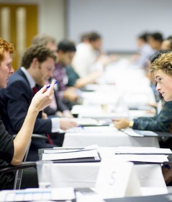 Куда чаще всего хотят поступить абитуриенты?