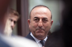 Глава МИД Турции едет в Молдову