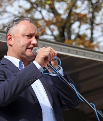 Додон заявил об особом статусе русского языка в Молдавии