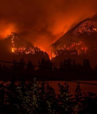 Из штата Орегон эвакуировано полмиллиона человек