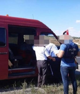 В Молдове задержаны 2 автобуса со взрывчатыми веществами