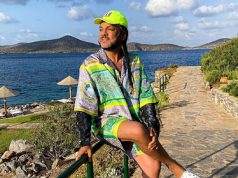Киркоров поделился фото с отдыха в Греции в одежде от Versace за сотни тысяч рублей