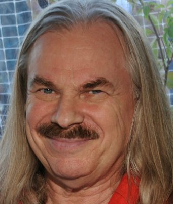 Пресняков-старший поможет в сборе средств для Кишиневской филармонии