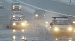 С 1 ноября водители обязаны ездить днем с включенными фарами