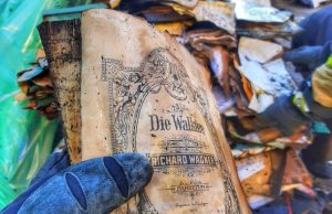 Спасенные из здания филармонии документы будут оцифрованы