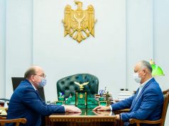 Додон встретился с послом России